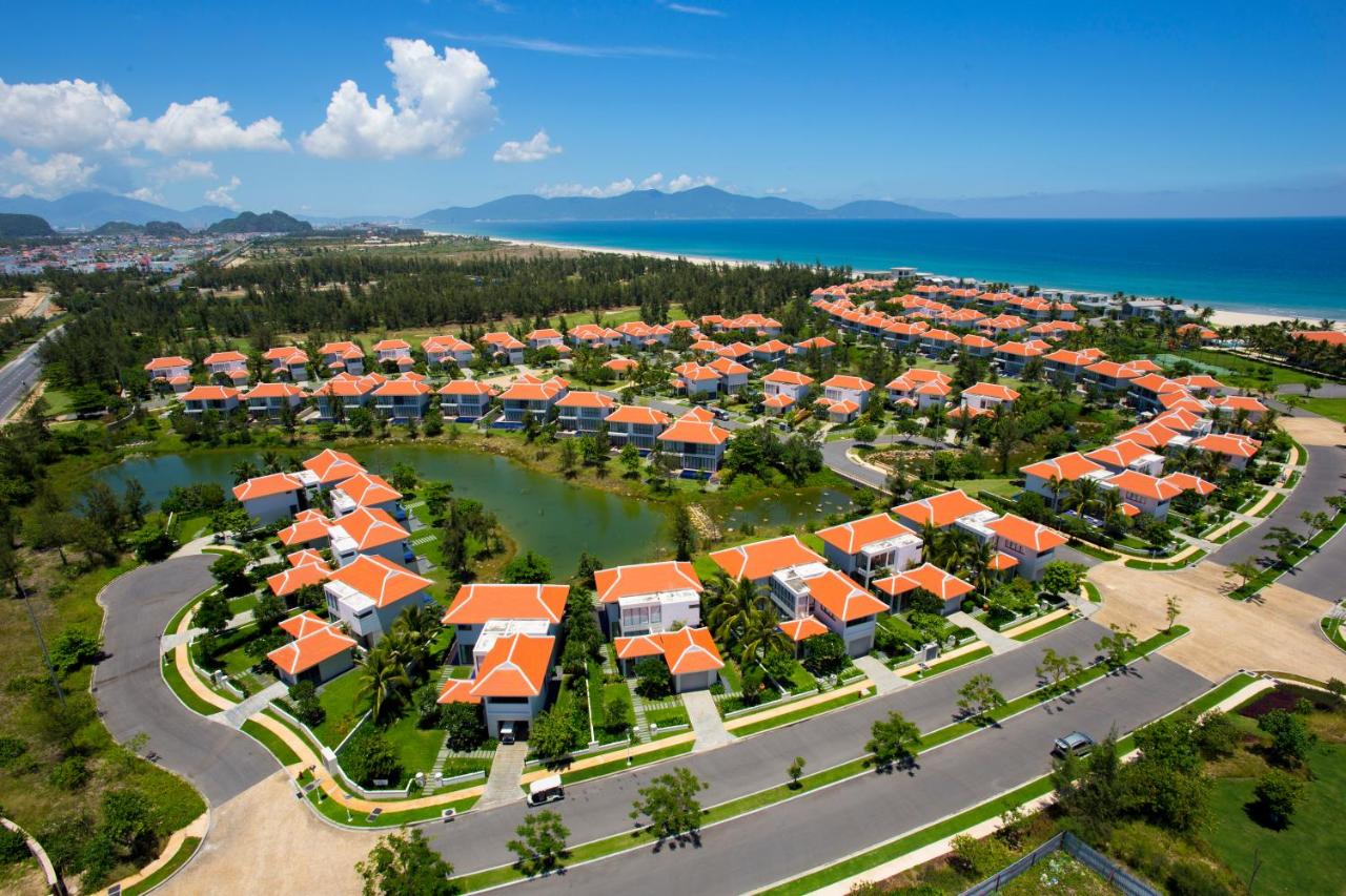 Luxury life style – Beachfront villa in Ocean Resort for rent