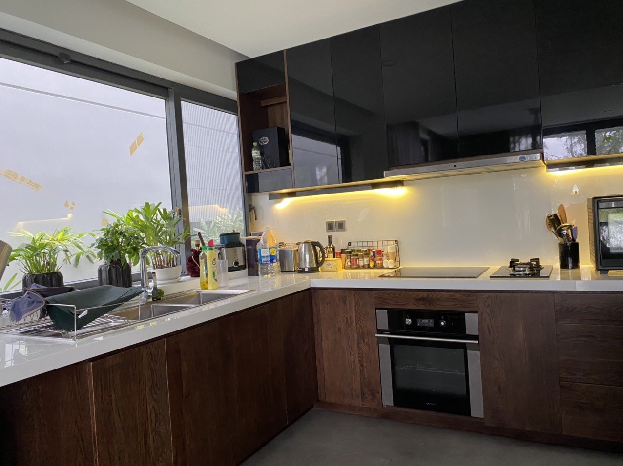 Luxury Three Bedrooms Villa For Rent in The Point Villas Da Nang