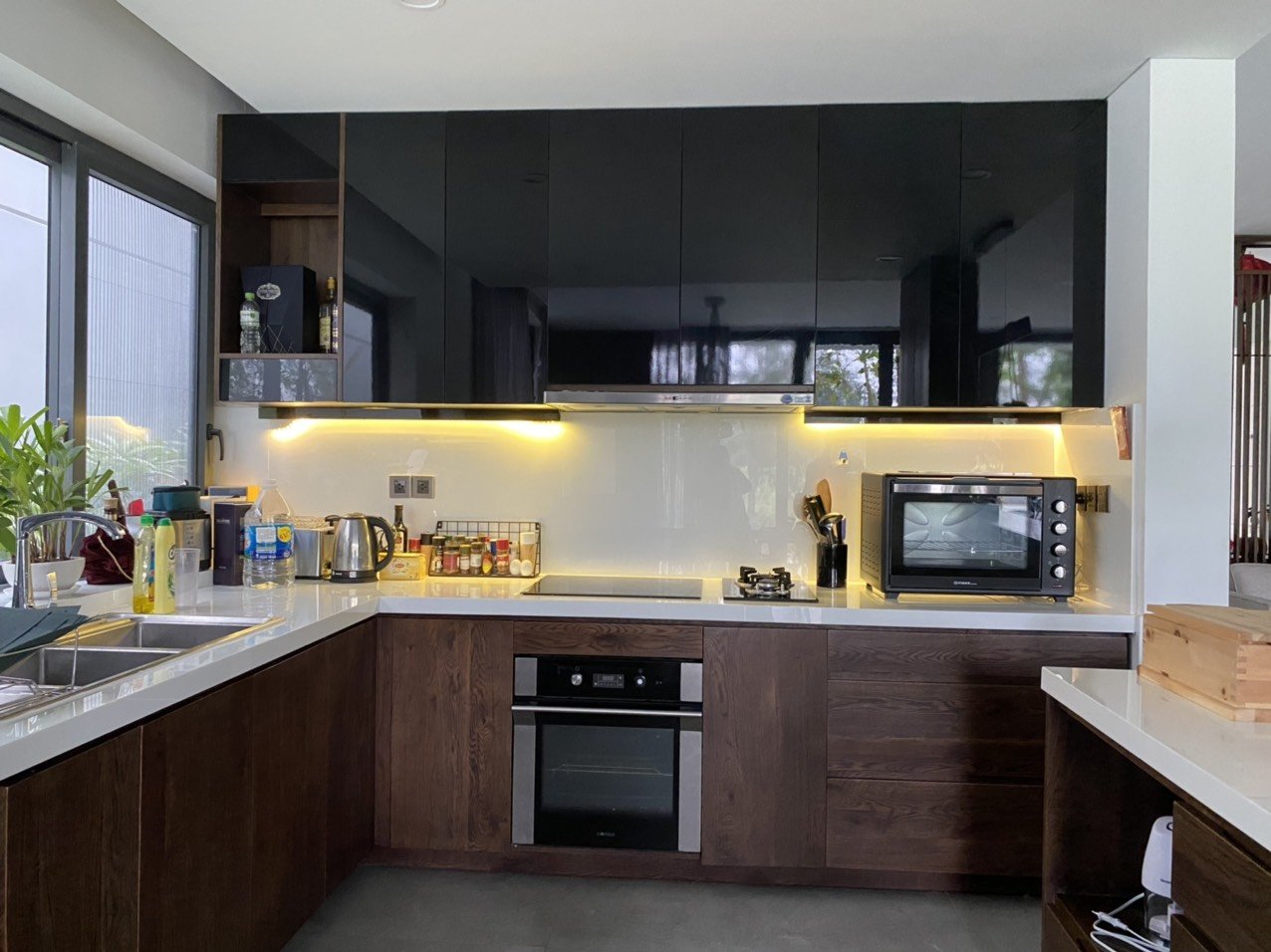 Luxury Three Bedrooms Villa For Rent in The Point Villas Da Nang