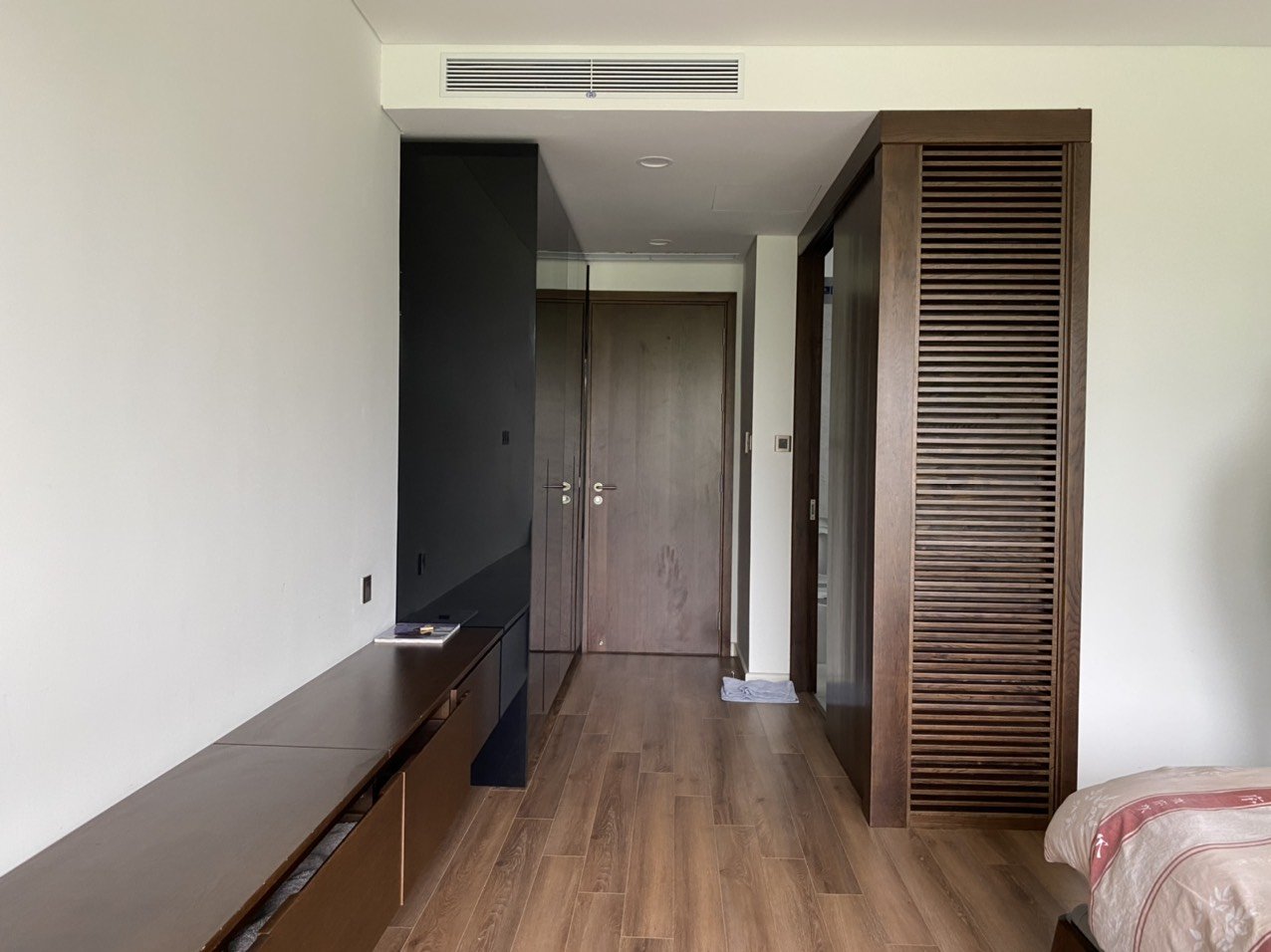 Luxury Three Bedrooms Villa For Rent in The Point Villas Da Nang