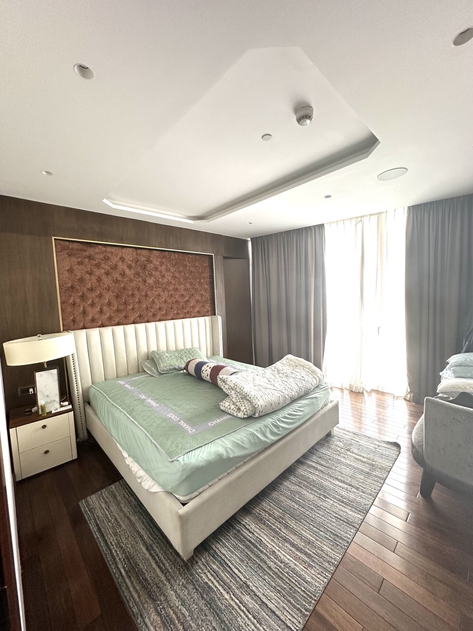 Penthouse Hilton River View in Da Nang – Live the High Life