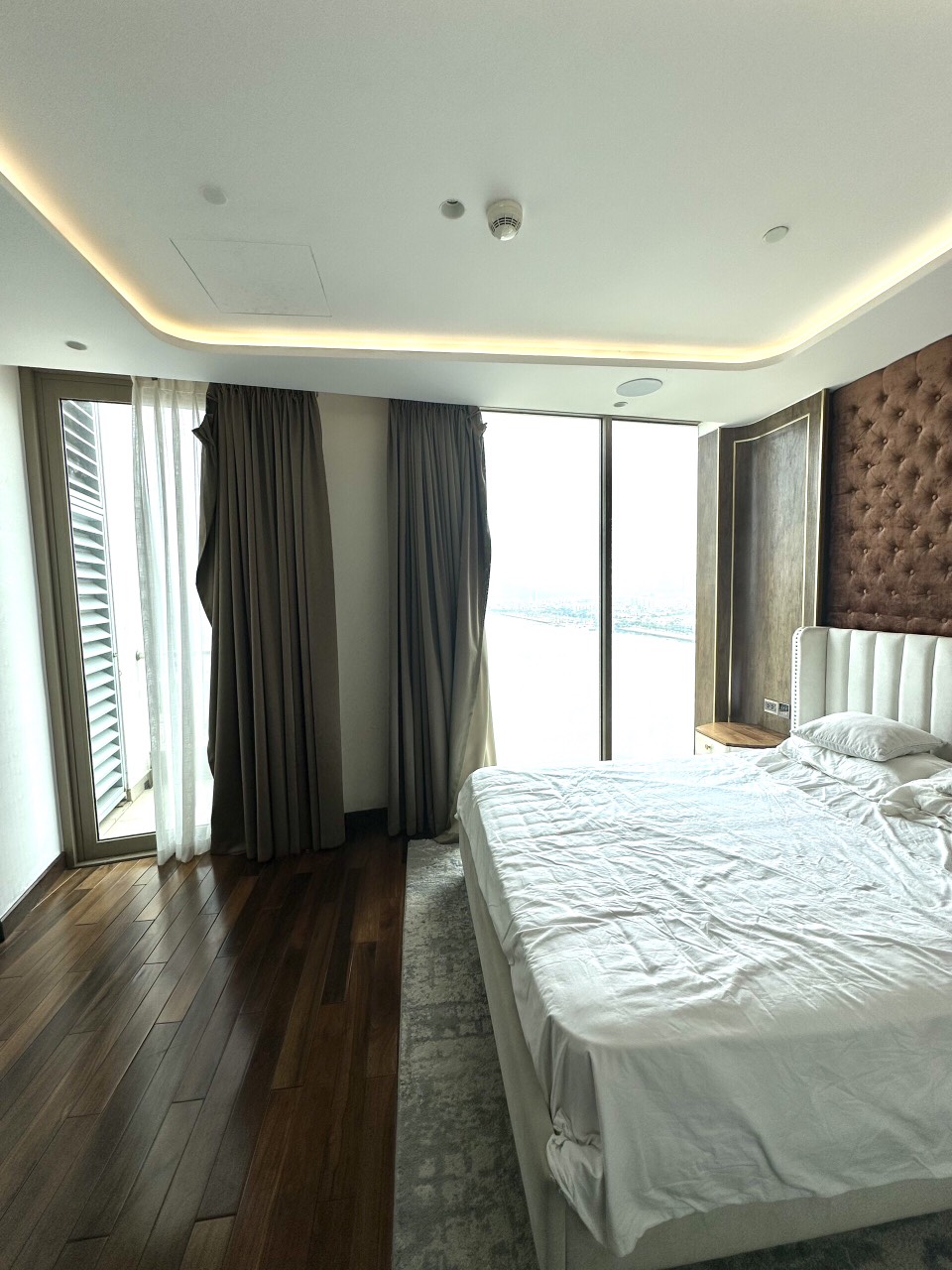 Penthouse Hilton River View in Da Nang – Live the High Life