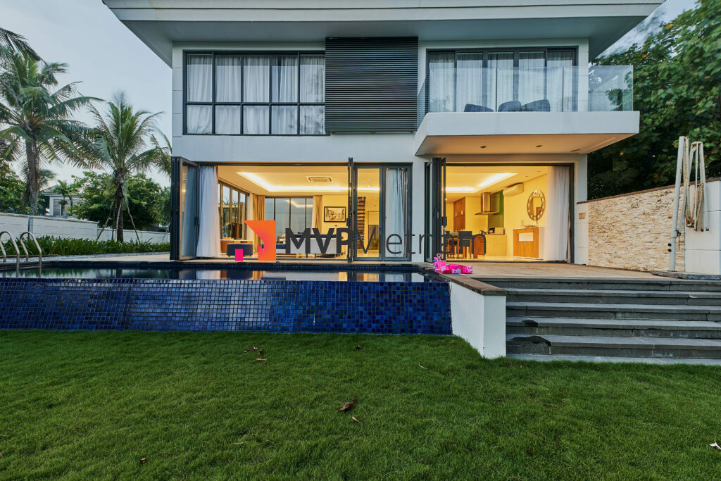 Stunning 5 bedroom villa in Ocean Villas resort
