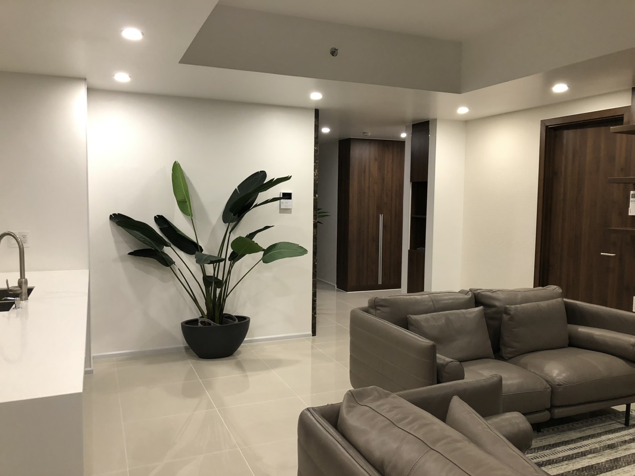3 bedroom apartment – Luxurious Hiyori Garden Tower Penthouse Awaits