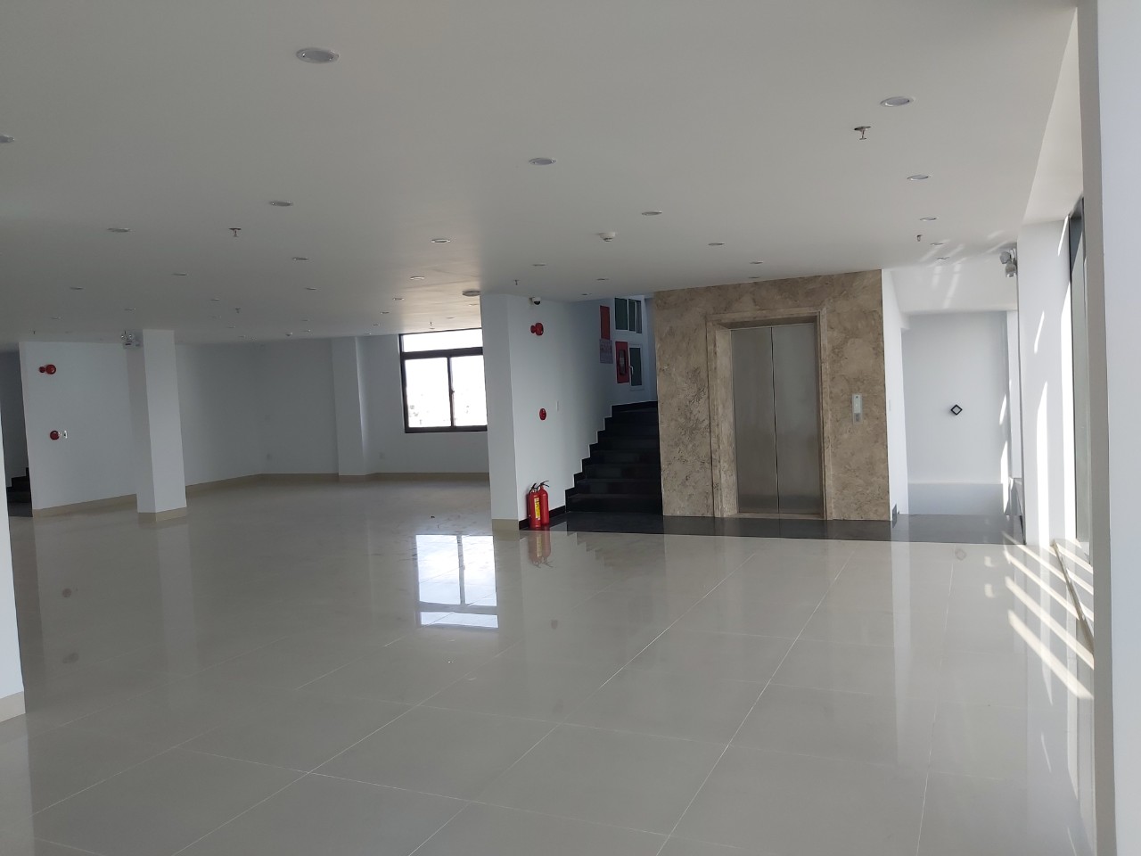 New office for lease in Hai Chau – 210m2/floor