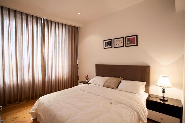 Vinhomes apartment for rent at 54A Nguyen Chi Thanh, 2 bedrooms, area 86m2, fully furnished***