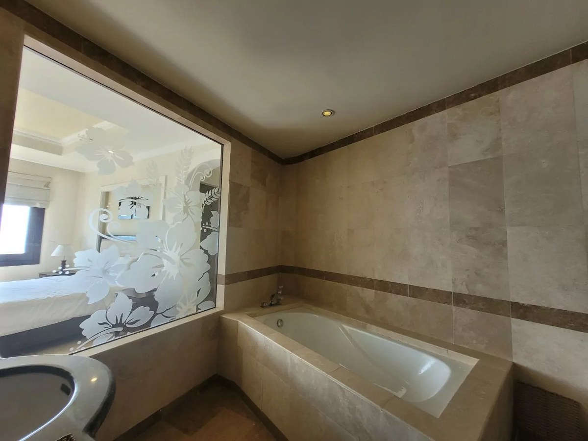 3 Bedroom Apartment for Rent in Ngu Hanh Son, Da Nang