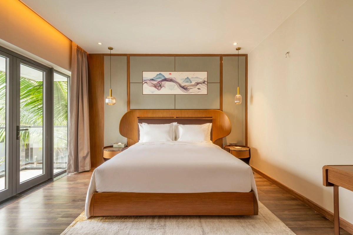 4 Bedroom Villa For Rent At KOI RESORT Description: The 4-bedroom Villa at Koi Resort is a perfect