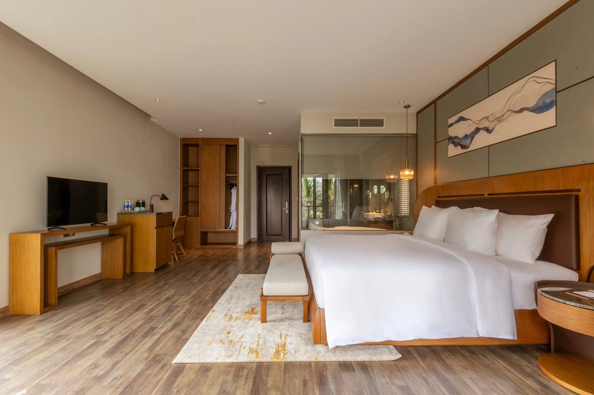 4 Bedroom Villa For Rent At KOI RESORT Description: The 4-bedroom Villa at Koi Resort is a perfect