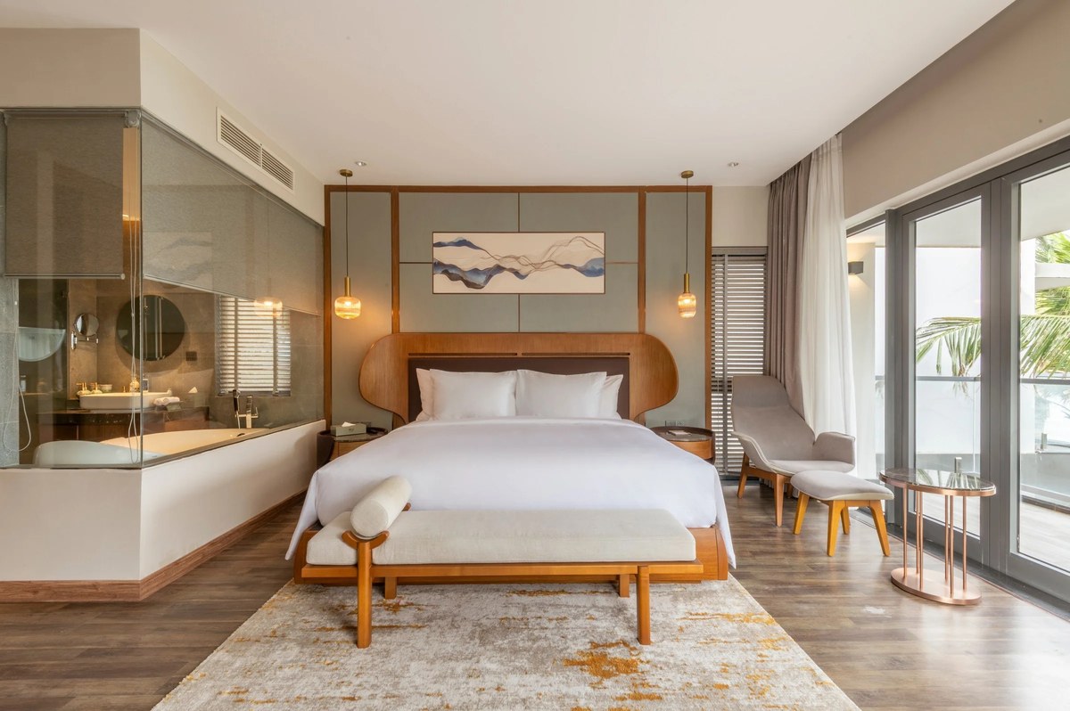 4 Bedroom Villa For Rent At KOI RESORT Description: The 4-bedroom Villa at Koi Resort is a perfect