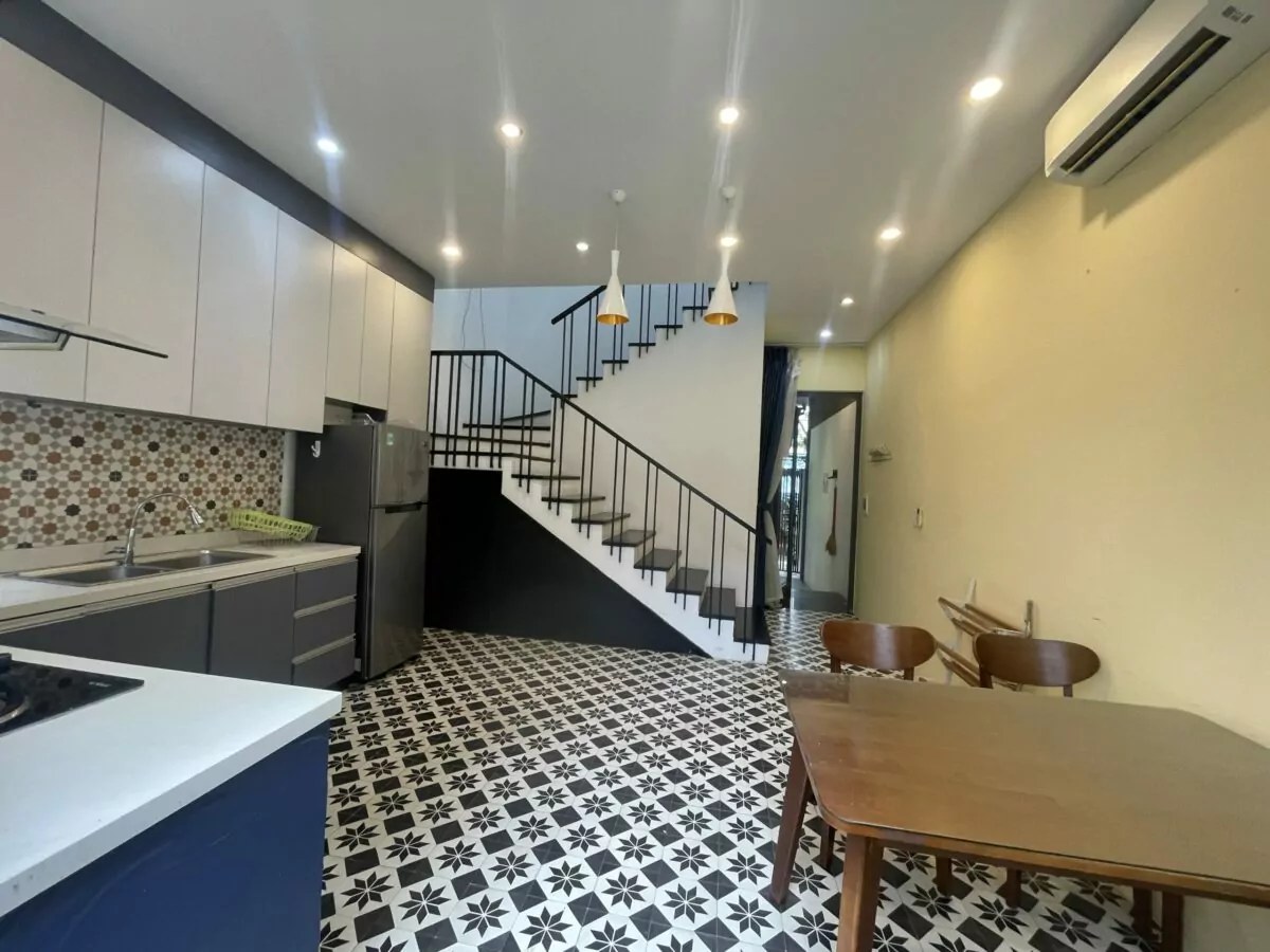 A 2-storey house for sale is located on An Thuong Street, My An Ward, Ngu Hanh Son District, Da Nang