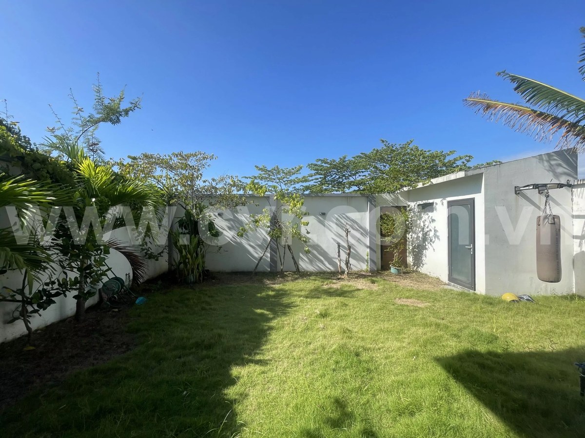 4 bedroom villa for rent in the riverside residential area of Dong No, in Hoa Quy Ward, Ngu Hanh Son