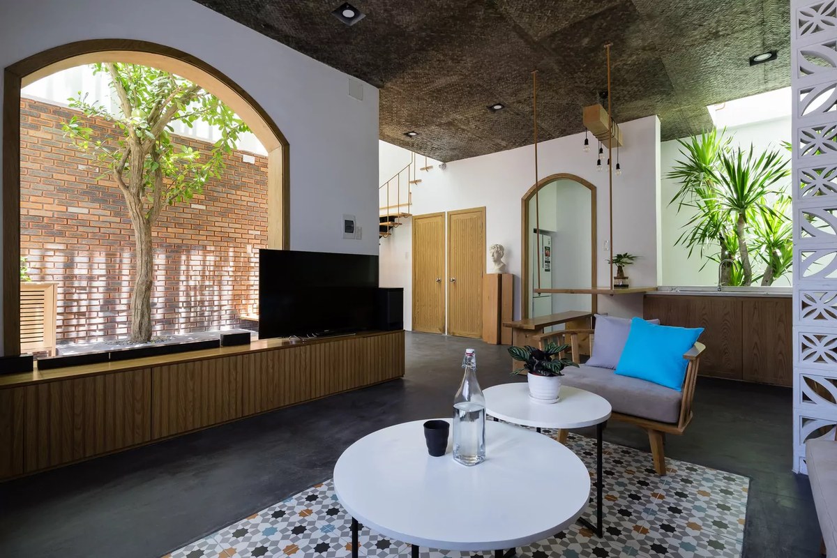 2 floor house for sale with nice design for sale in Son Tra, Da Nang City. The house was