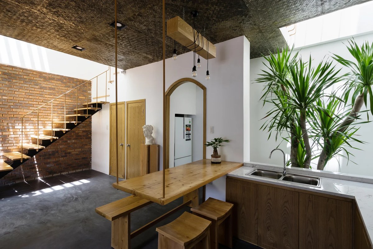 2 floor house for sale with nice design for sale in Son Tra, Da Nang City. The house was