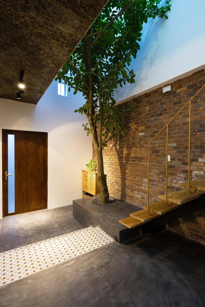 2 floor house for sale with nice design for sale in Son Tra, Da Nang City. The house was
