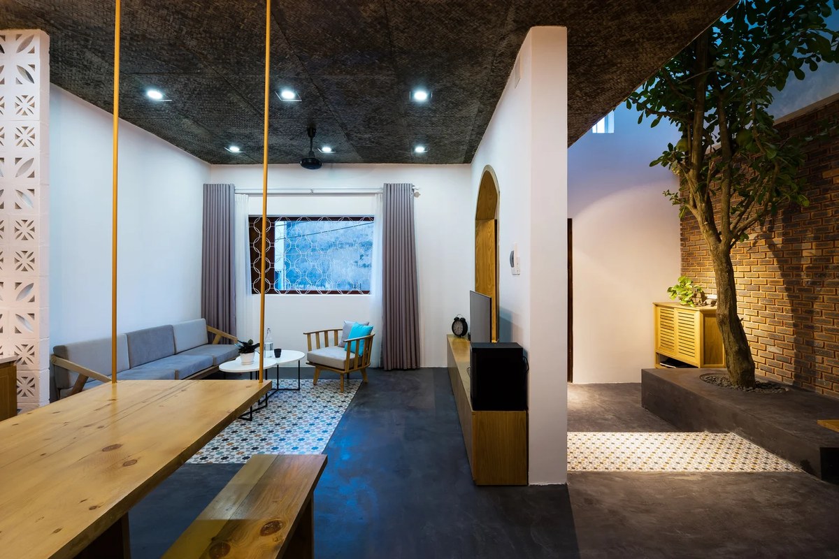 2 floor house for sale with nice design for sale in Son Tra, Da Nang City. The house was