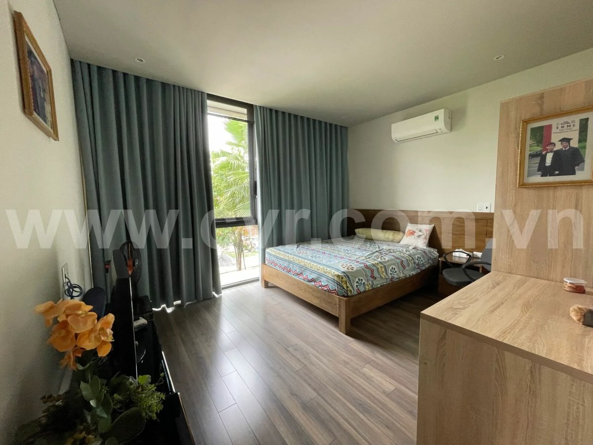 4 bedroom villa with 3 levels for sale in Bang Lang street, belongs to Euro Village 1, Son Tra, Da