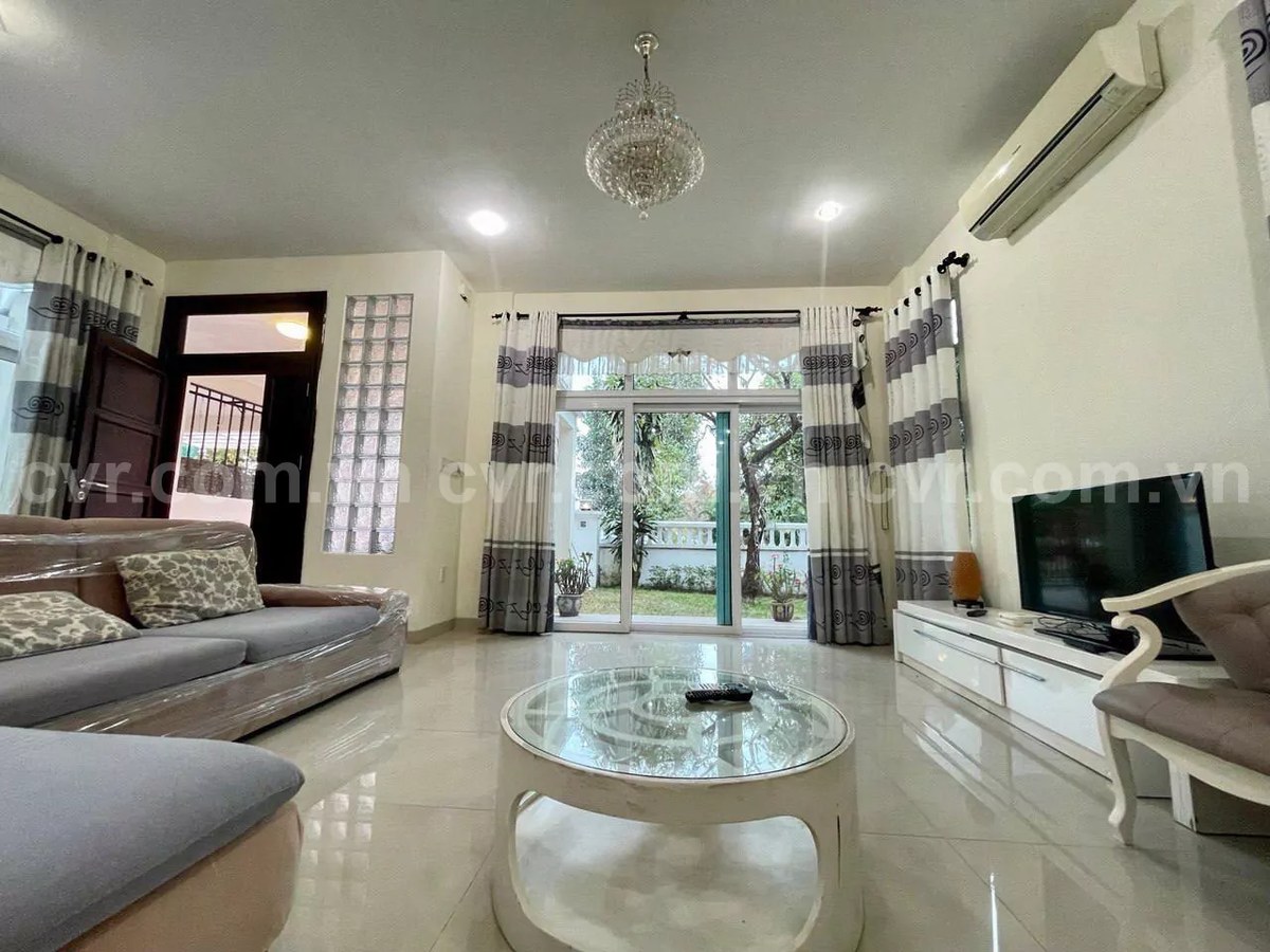 Garden villa for rent in Phuc Loc Vien area Da Nang. Detail: Location: Located in one of the