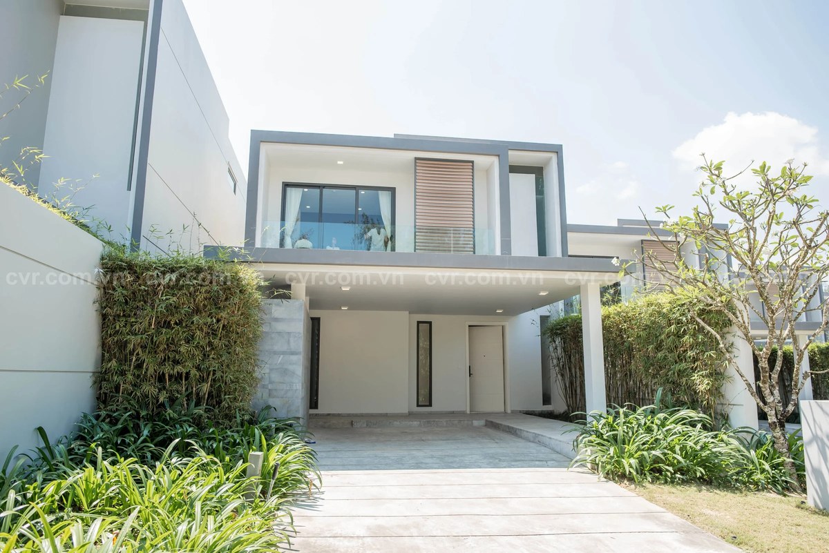 THE POINT GOLF COURSE VILLA 4BDR FOR SALE IN DA NANG The Point has a prime location, located in