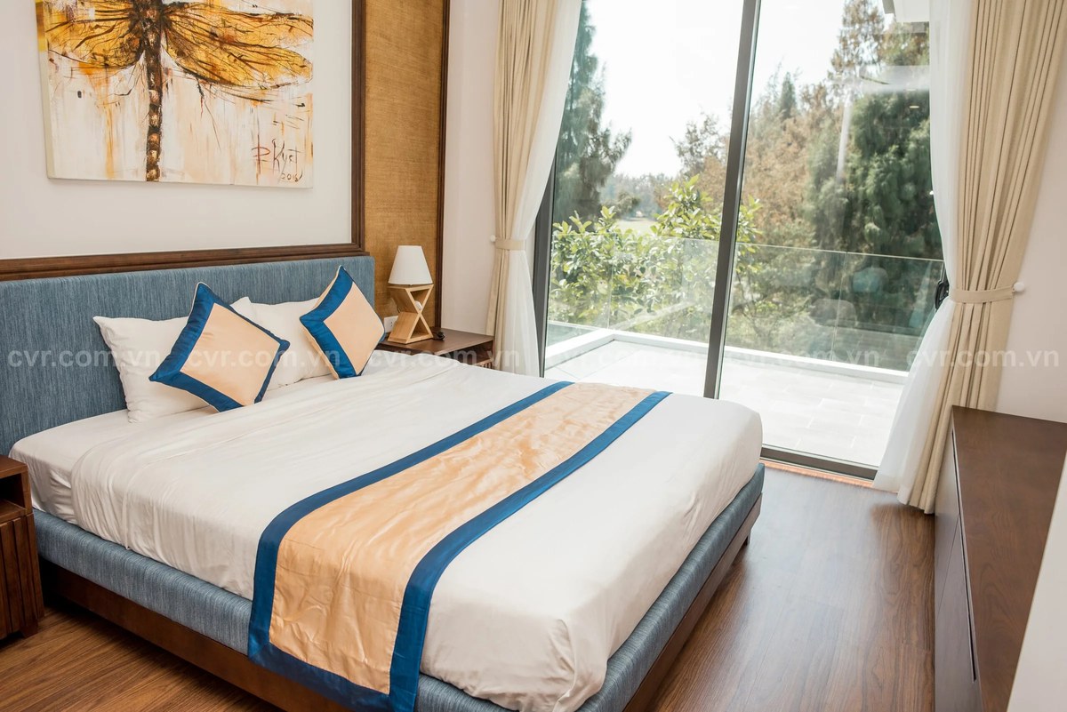 THE POINT GOLF COURSE VILLA 4BDR FOR SALE IN DA NANG The Point has a prime location, located in