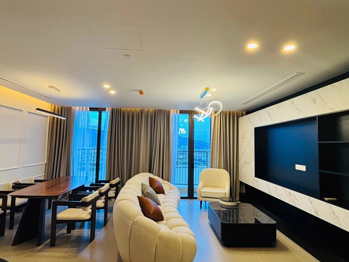 2 Bedroom Apartment for Sale in Hai Chau, Da Nang