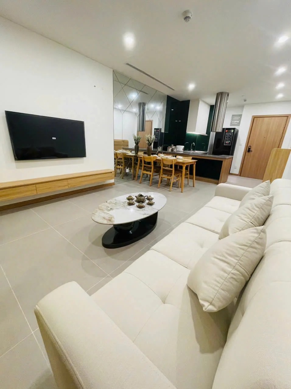 2 Bedroom Apartment For Sale In Sam Tower Da Nang This 69 square meter, 2-bedroom unit at SAM Tower