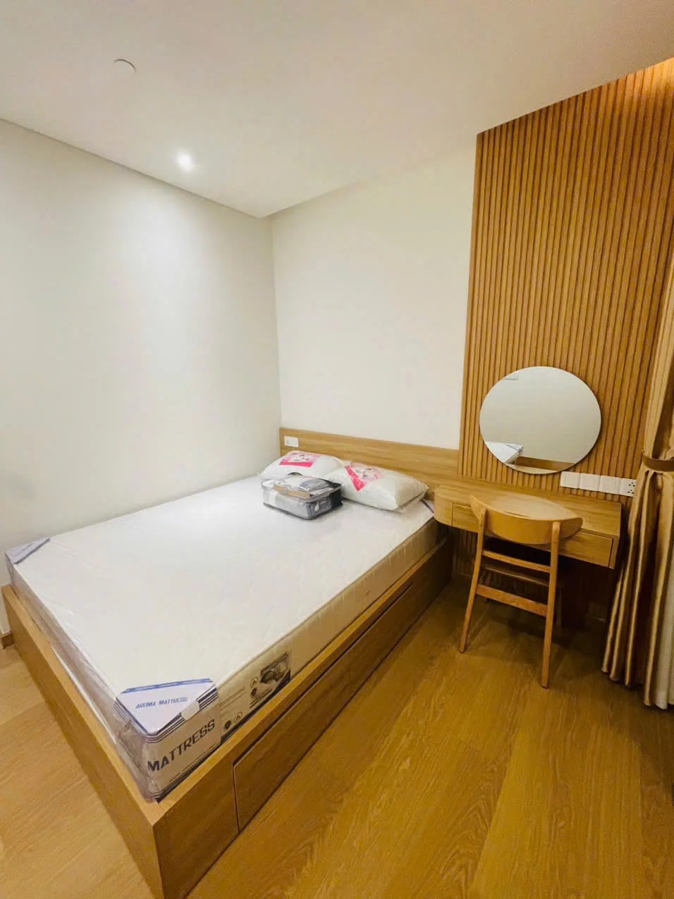 2 Bedroom Apartment For Sale In Sam Tower Da Nang This 69 square meter, 2-bedroom unit at SAM Tower