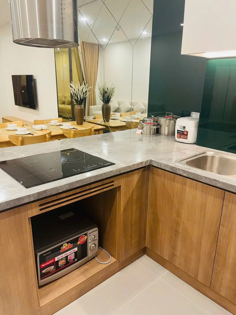 2 Bedroom Apartment For Sale In Sam Tower Da Nang This 69 square meter, 2-bedroom unit at SAM Tower