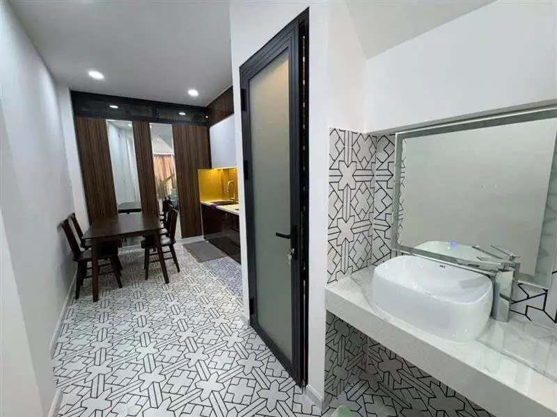 beautiful house for sale - in dang van ngu - vip area - 3 floors - car access to the house - attractive price