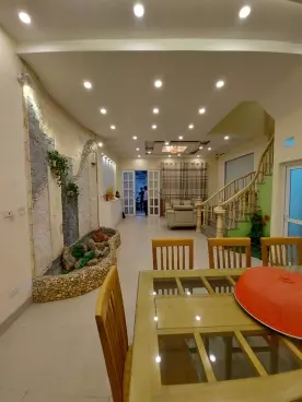 Ha Dong