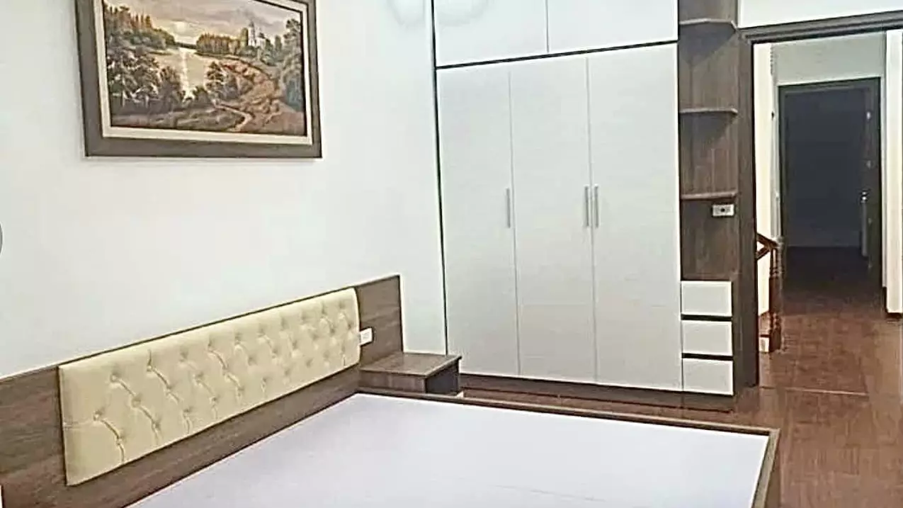 Ha Dong