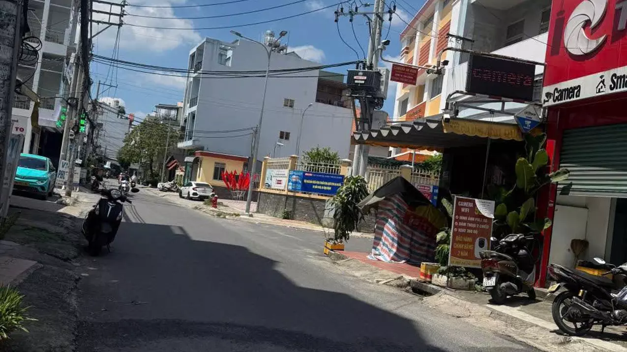 Tan Phu