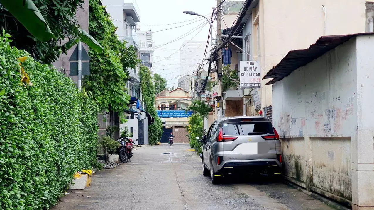 Tan Phu
