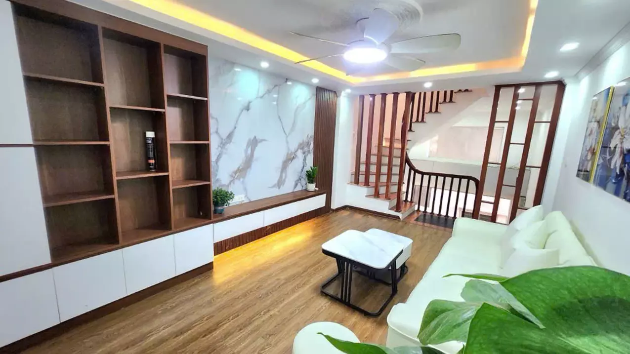 Hoang Mai
