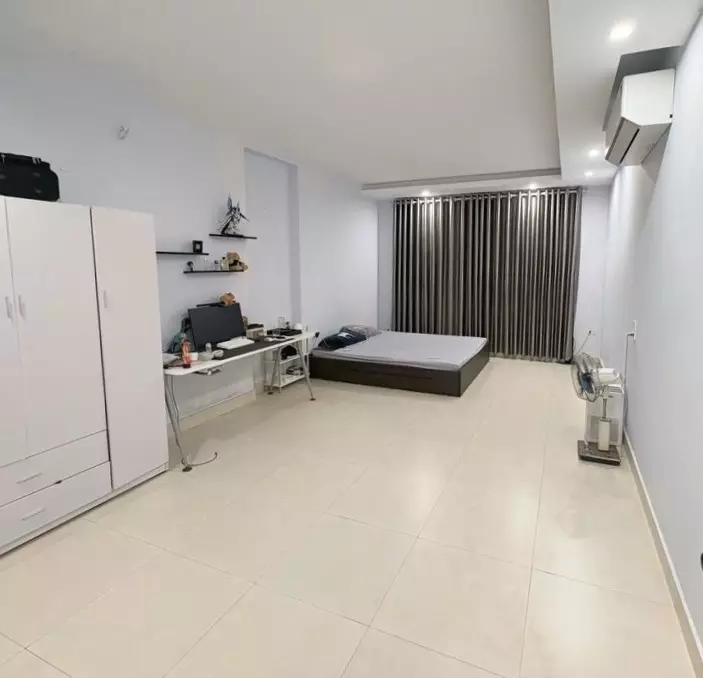 Hoang Mai