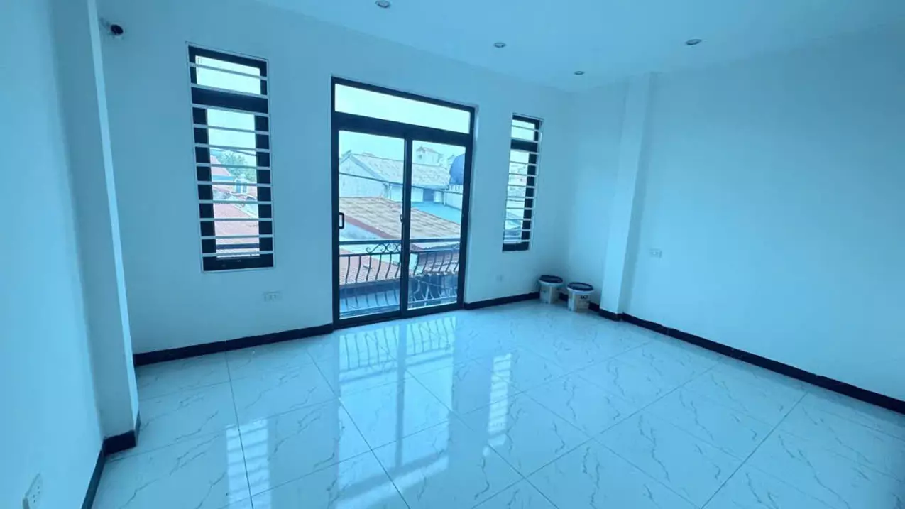 Ha Dong