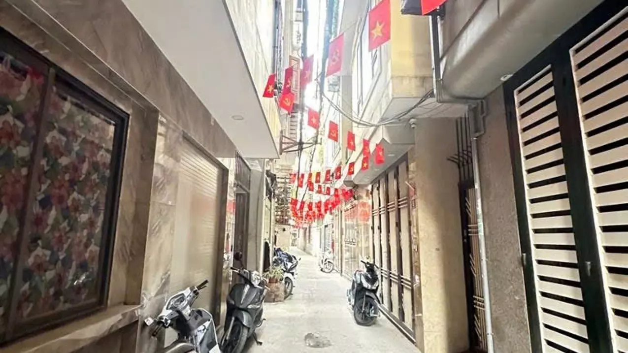 Nam Tu Liem