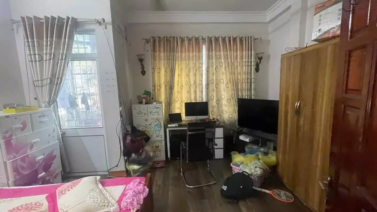 Nam Tu Liem