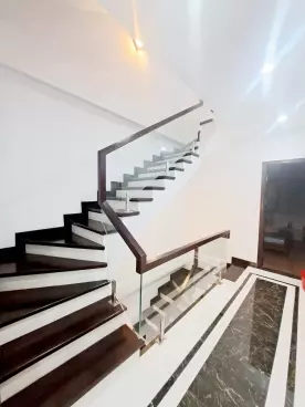 Nam Tu Liem