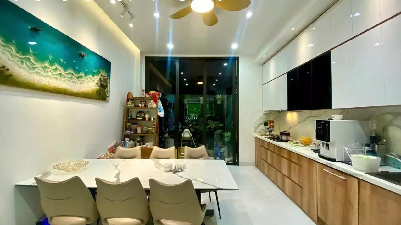 Tan Phu