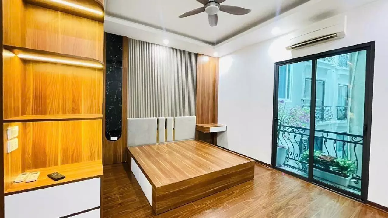 Hoang Mai