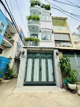 Phu Nhuan