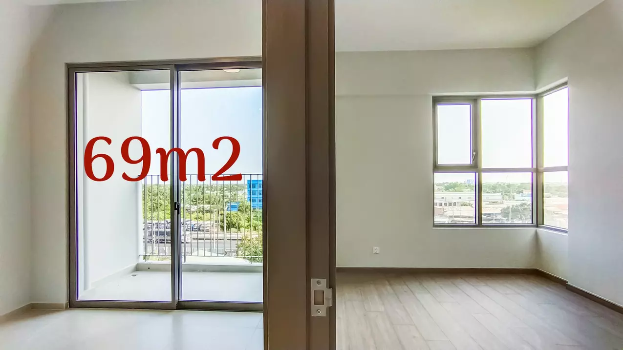 selling 2 bedroom apartment + west gate binh chanh, cut 300 million