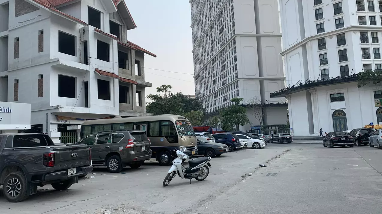 Nam Tu Liem
