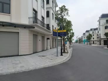 Van Giang