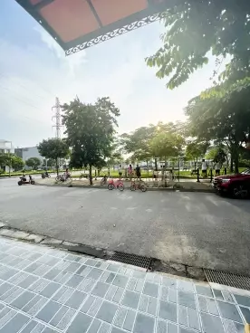 Hong Bang