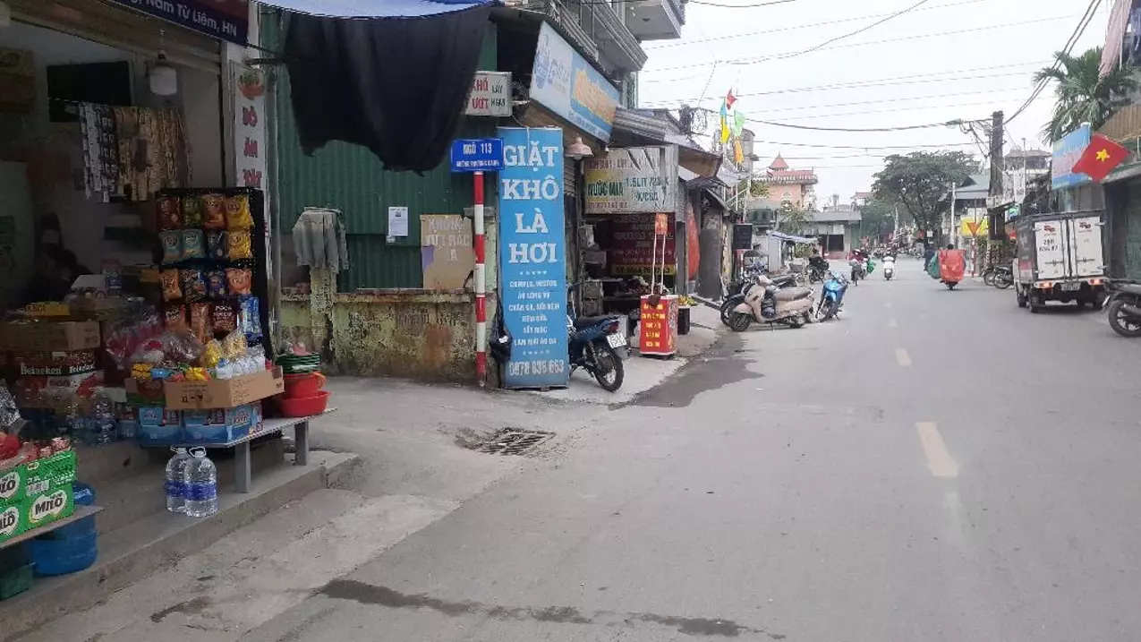 Nam Tu Liem