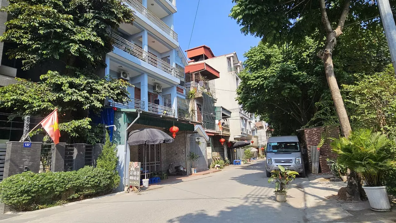Nam Tu Liem