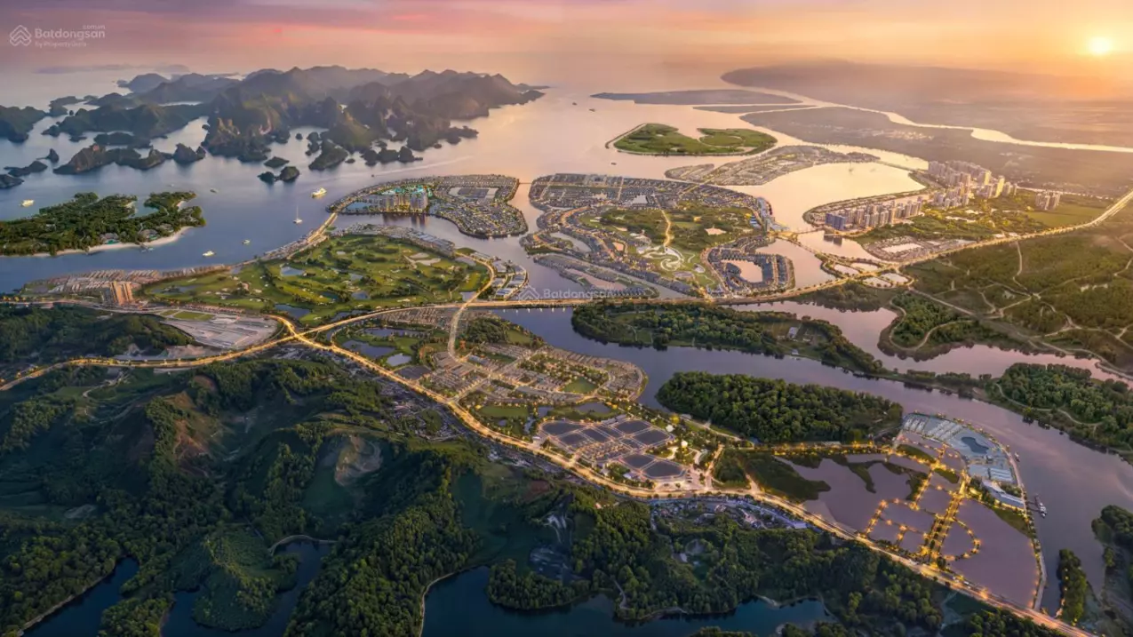 Ha Long