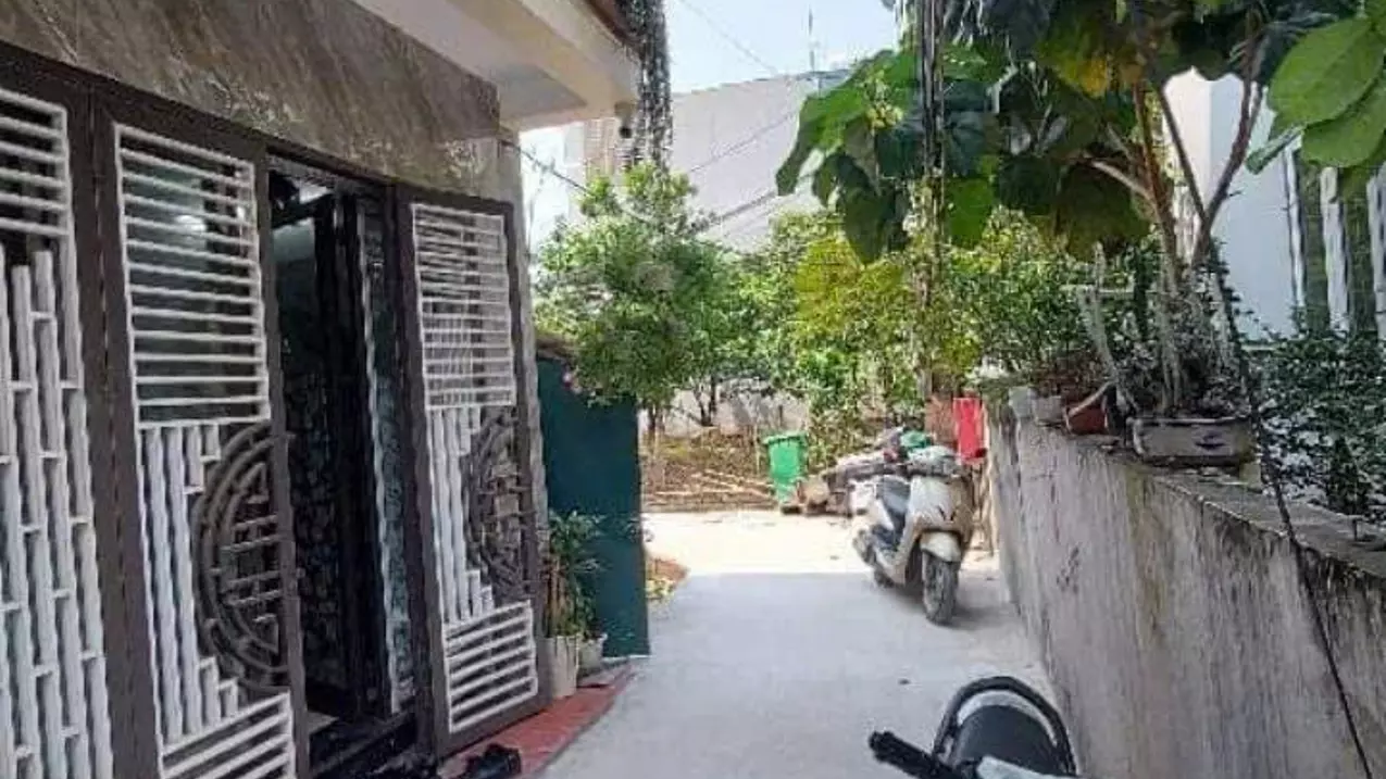Nam Tu Liem